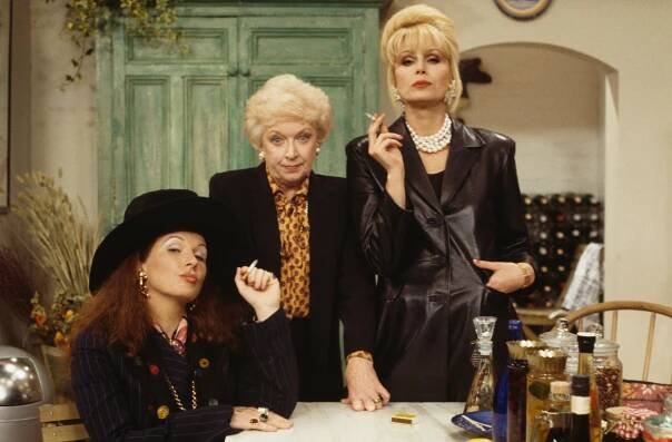 June Whitfield, a Star of ‘Absolutely Fabulous,’ Dies at 93