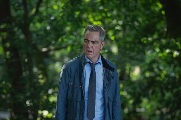 Drž se blízko - Epizoda 7 - Z filmu - James Nesbitt
