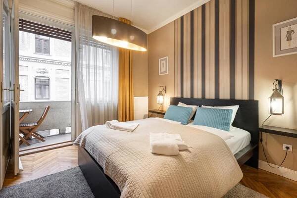 Paulay Deluxe 2 Budapešť