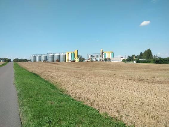 Soubor:Kietrz-Katscher, State Agricultural Conglomerate 02.jpg – Wikipedie
