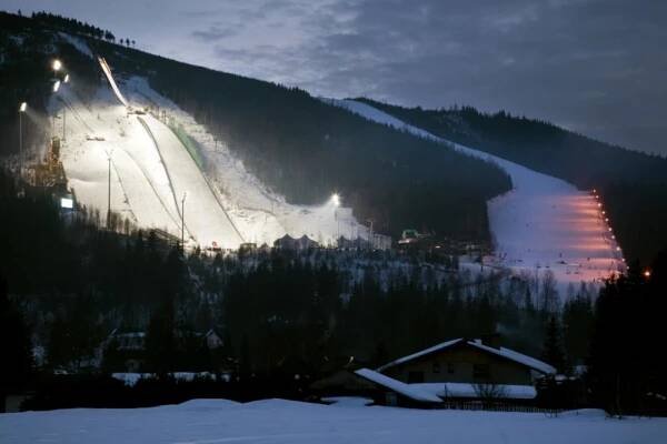 Skokanské můstky Harrachov - Harrachov Info