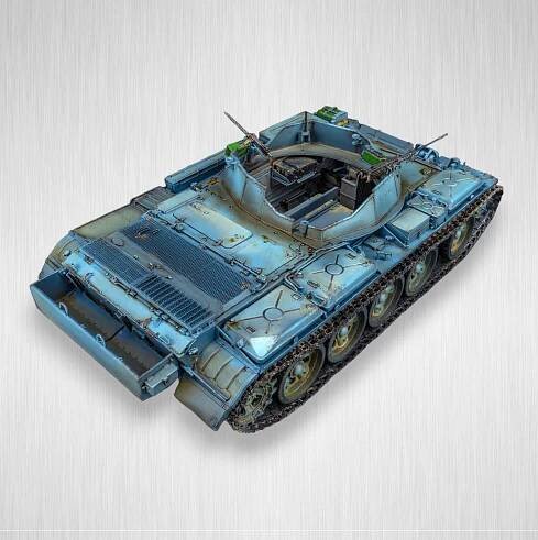 Plastikový model tanku APC-54 v měřítku 1:35.