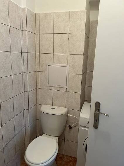 Byt 1+1 na náměstí 1. Května, Kuřim k pronájmu