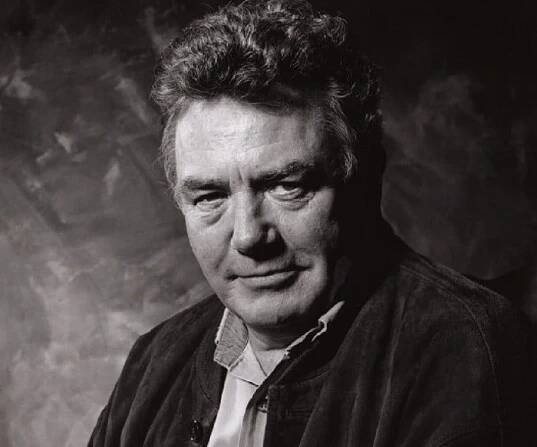 Albert Finney Biography - Facts, Childhood, Family Life & Achievements