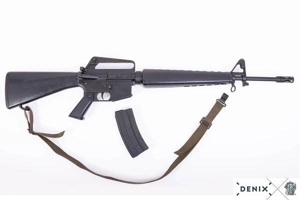 M16A1 útočná puška USA 1967