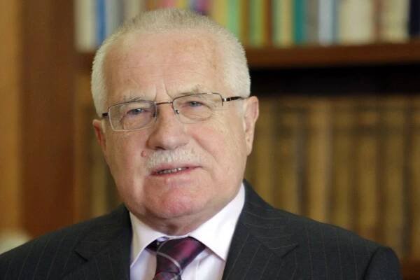 Klaus: Absence ministrů TOP 09 na vládě je nedůstojná