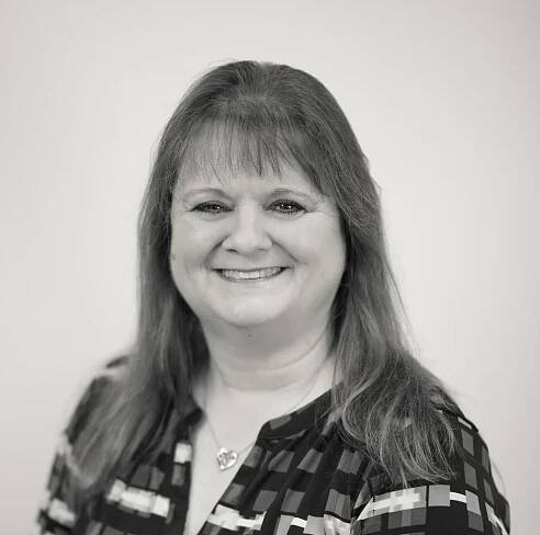 Karen Lauyans, ACSR, CISR, CPIW