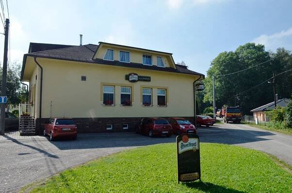 Bowling Rakovec - parkování