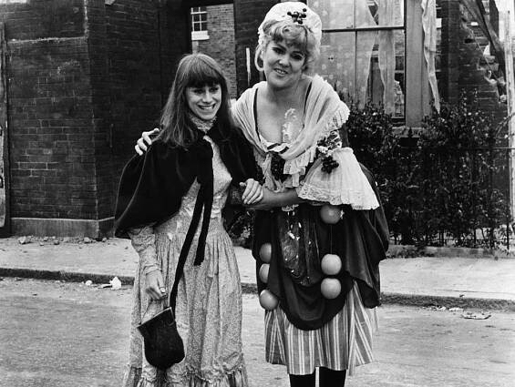 SMASHING TIME, Lynn Redgrave, Rita Tushingham, 1967