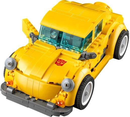 Nové LEGO ICONS 10338 Transformers Bumblebee: sada je online v obchodě