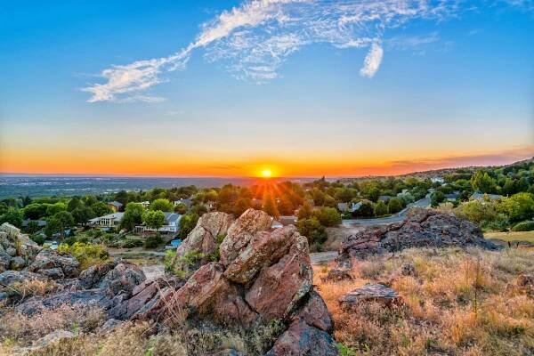Why choose Boulder point? - BOULDER POINT
