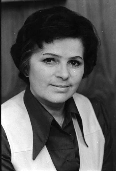 Jiřina Švorcová - Žena za pultem