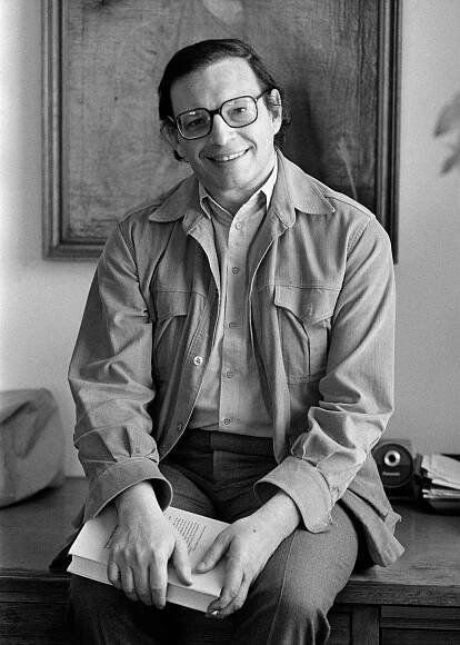 Kenneth Silverman, Pulitzer-Winning Author, Dies at 81