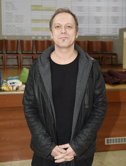 Exmanžel Jirešové do toho znovu praští: O vlásek unikl smrti a teď požádal přítelkyni o ruku