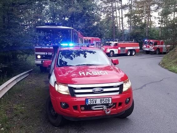Dva požáry chat na Berounsku byly nedaleko sebe, z objektů nic nezbylo | POŽÁRY.cz - ohnisko žhavých zpráv | hasiči aktuálně