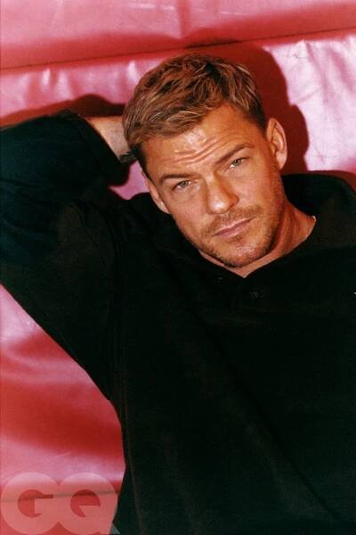 Can Reacher’s Alan Ritchson Get Any Bigger?