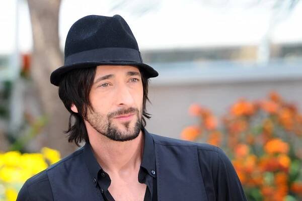 Herec Adrien Brody je velmi charismatický muž