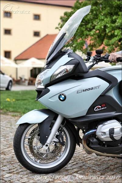 BMW R 1200 RT | Katalog motocyklů a motokatalog na Motorkáři.cz