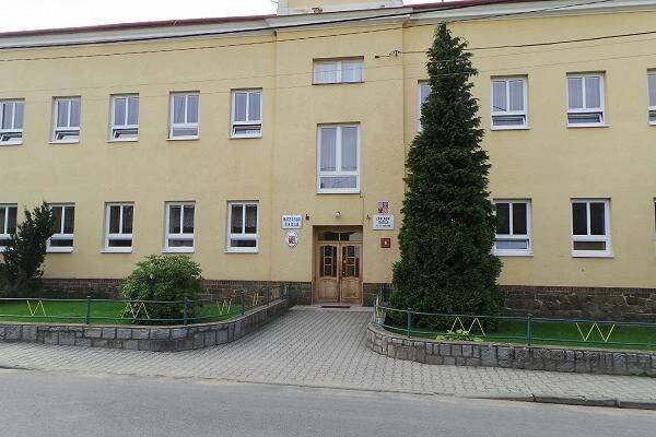 Škola