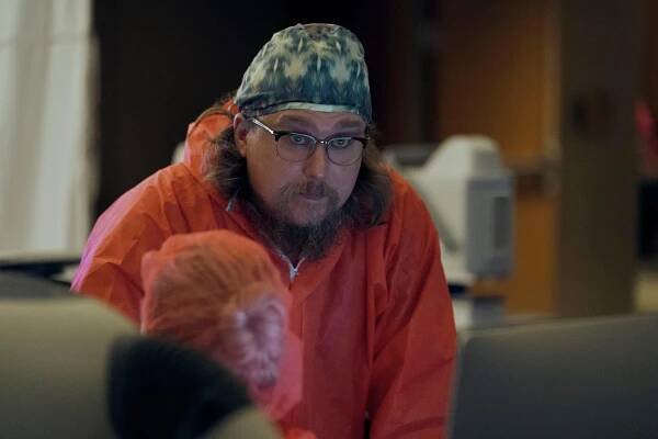 Michael Chernus