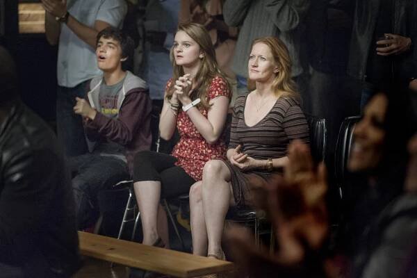 Ray Donovan - Boxerský večer - Z filmu - Devon Bagby, Kerris Dorsey, Paula Malcomson