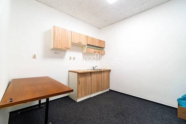 Pronájem kanceláří (34m2), ulice Provozní, Ostrava-Třebovice | Reality.iDNES.cz 