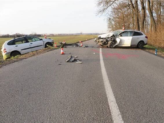 vazna-nehoda-si-vyzadala-tezke-zraneni-ridicky - ZLIN.CZ