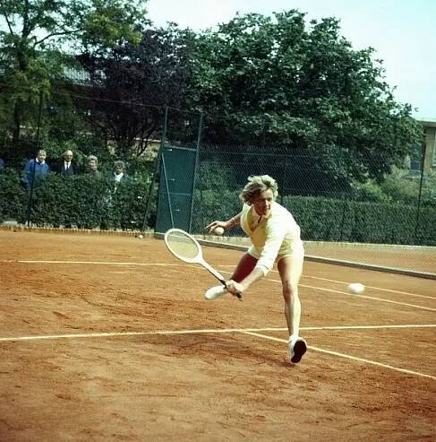 The Only 5 Tennis Players to Win a Calendar Slam