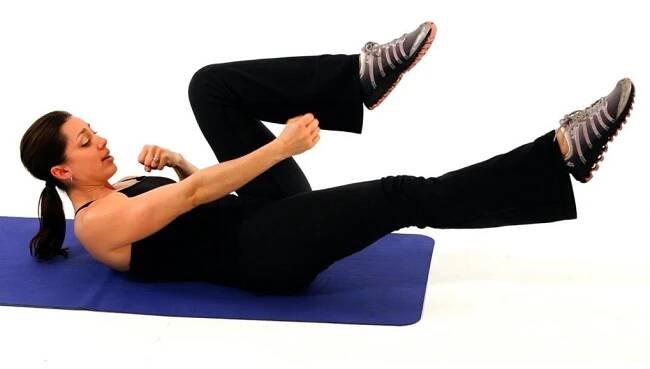 How to Do a Bicycle Crunch