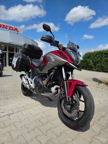 Honda NC750X + kufry (2019), 139.000 Kč