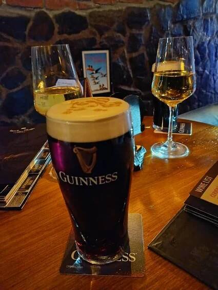 The BLACK STUFF Irish Pub & Whisky Bar foto 4