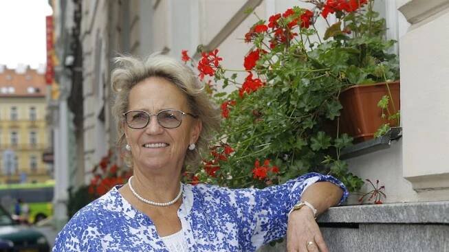 Eva Romanová: Žiju poklidný život Angličanky, ale duší jsem Češka - Novinky