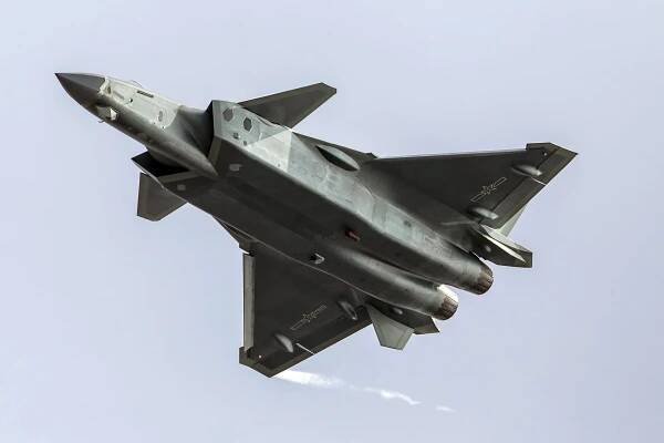 Chengdu J 20 Mighty Dragon