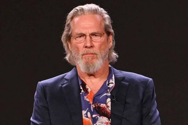 Jeff Bridges Says He Didn't Think He'd 'Be Able to Come Back' to The Old Man amid Cancer Journey (Exclusive)