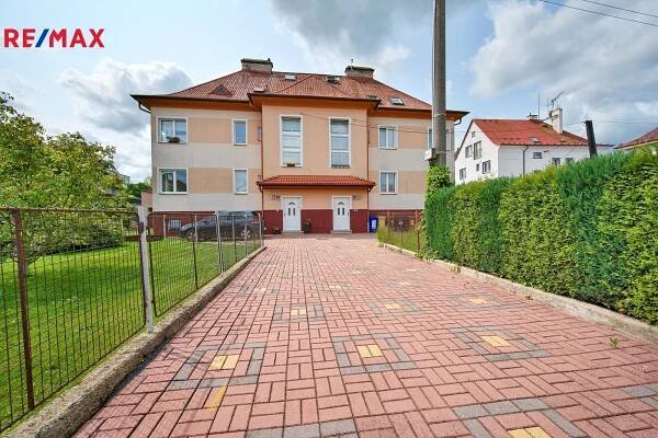 Prodej bytu 2+1 v osobním vlastnictví 102 m², Cheb | Reality RE/MAX