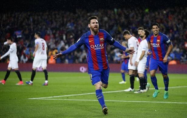 FC Barcelona porazila v La Lige štvrtú Sevillu 3:0 a...