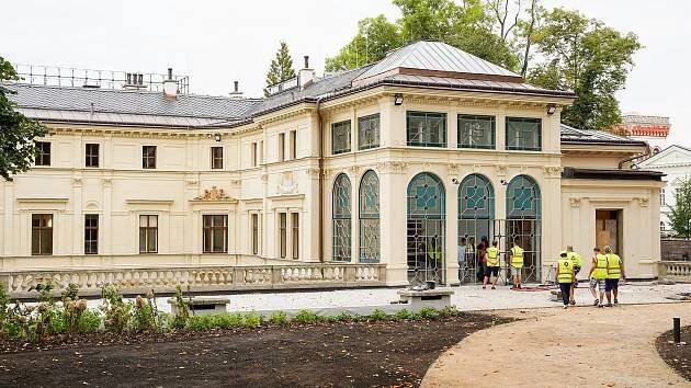FOTO: Liebiegův palác se proměnil v nové srdce Liberce, otevře se na jaře