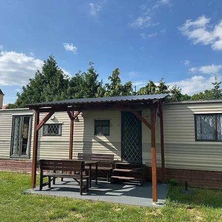 Apartmán Autocamp Free Star - Mobilheimy Strachotin Exteriér fotografie