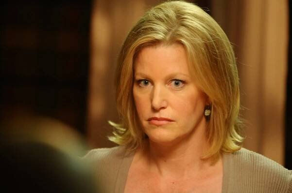 Perníkový táta - Odkup podílu - Z filmu - Anna Gunn