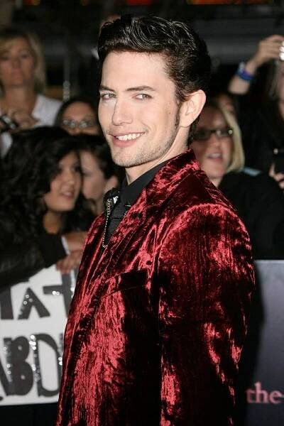 Hvězda Twilight ságy Jackson Rathbone se stane poprvé otcem