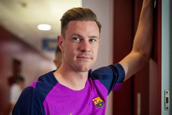 Ter Stegen medical update