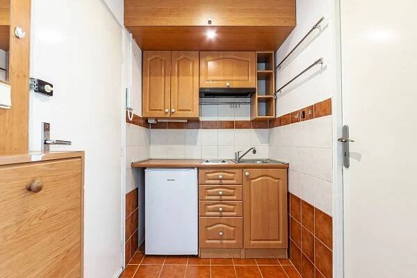 Prodej byt 1+kk - Praha, 100 00, 28 m²