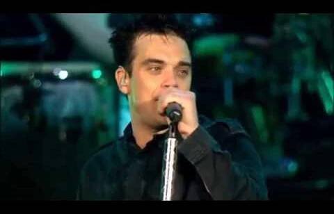 Robbie Williams - Feel ( Live at Knebworth )