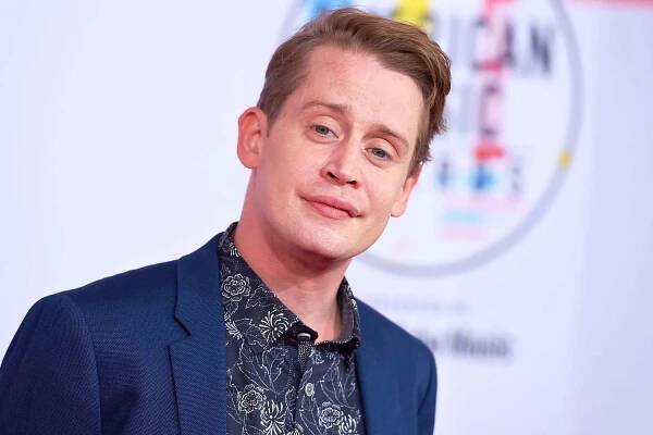 'American Horror Story' reveals first look at Macaulay Culkin: 'Something wicked this way comes'