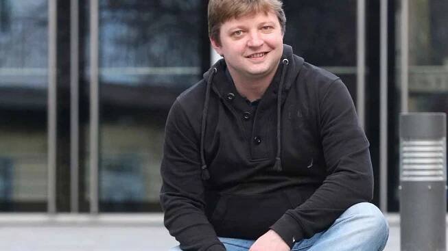 Herce Isteníka zasáhl elektrický proud, program divadla se nemění