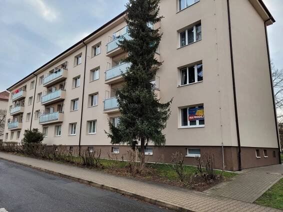Byt 2+1, Neratovice - manželé Jana a Ing. Luboš Štanglerovi 