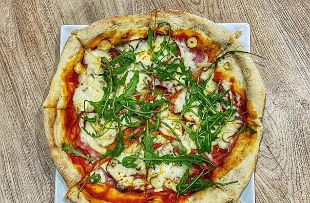 Domácí italská pizza