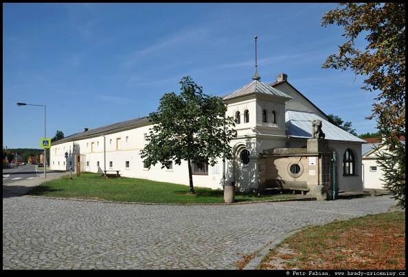 Hrady, tvrze, zámky a zříceniny – Fotografie z roku 2024 – 13.část / hrady-zriceniny.cz