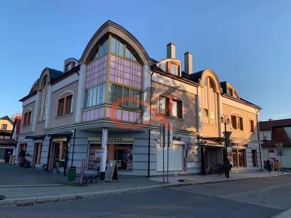 Pronájem komerčních prostor v centru Rožnova pod Radhoštěm, obrázek č.1