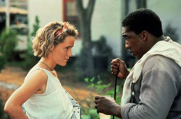 Mary Stuart Masterson and Stan Shaw in Fried Green Tomatoes at the Whistle Stop Cafe.